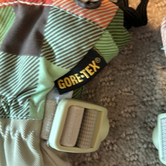 Burton multi color women’s ski/snowboard gloves - Picture 6 of 7